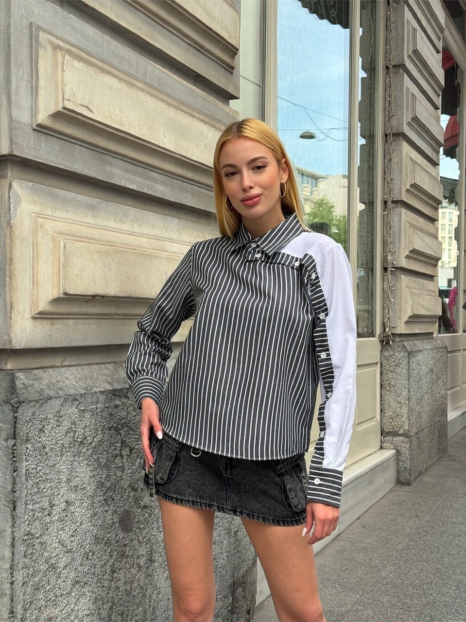 Mamayaga Kadın Özel Tasarım Yaka Kol Düğmeli Çizgili Garnili Bluz Boy Pamuk Curve Şık Gömlek Siyah