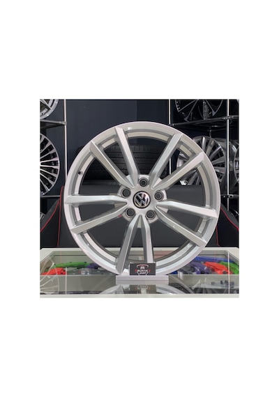 18 İnç 5x112 Vw Golf Jetta Caddy Uyumlu Pretoria Silver Jant Takımı 4adet