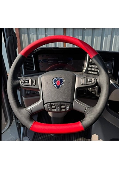 Dikişli Direksiyon Kılıfı Siyah Deri Kırmızı Deri Siyah Dikişli Scania Fotodaki Tır Kamyon İçin Renkli