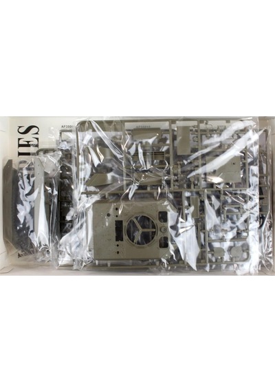Afv Club Af35053 1/35 Ölçek, M3a3 Light Tank, Plastik Model Kiti-50057