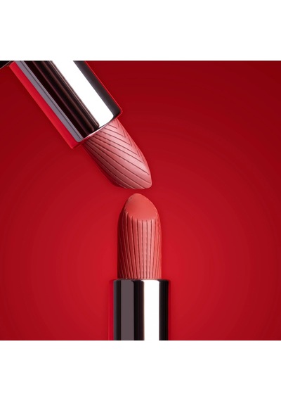 Uzun Süre Kalıcı Nemlendirici Pürüzsüz Etkili Yarı Mat Ruj Satin Touch Lipstick 816 Geniue Pink Çok Renkli Uzun Süre Kalıcı Nemlendirici Pürüzsüz Etkili Yarı Mat Ruj Satin Touch Lipstick 816 Geniue Pink Çok Renkli