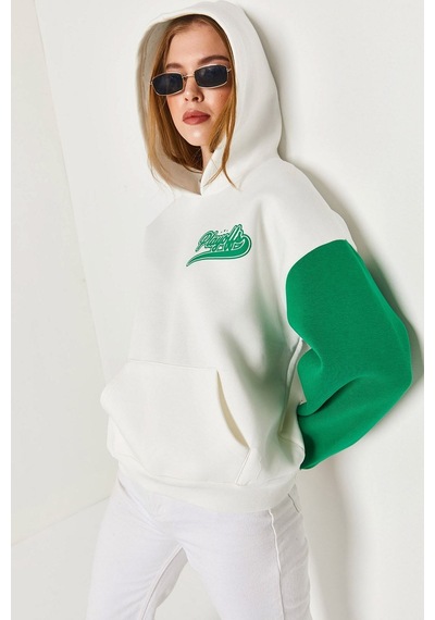 Armonika Kadın Yeşil Önü Ve Arkası Yazılı Şardonlu İki Renk Kapüşunlu Sweatshirt Arm-22y024077