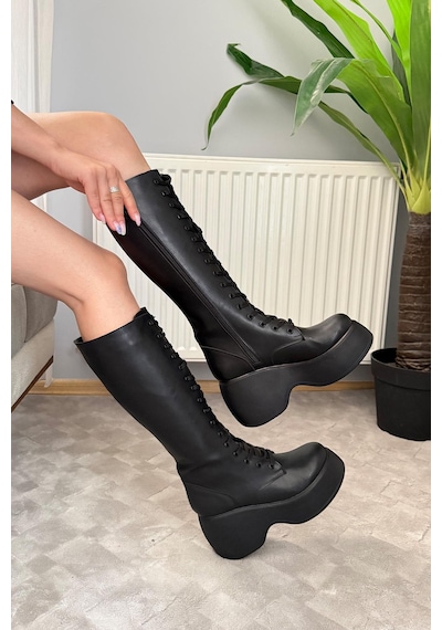 Preshley Kadın Bellina Siyah Cilt Bağcık Detaylı Fermuarlı 9 Cm Topuklu Platfomlu Çizme Siyah Preshley Kadın Bellina Siyah Cilt Bağcık Detaylı Fermuarlı 9 Cm Topuklu Platfomlu Çizme Siyah