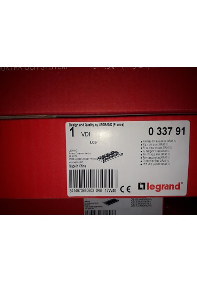 033791 Legrand Lcs3.Boş P.Pan.Kasetsiz.24Lü.1U
