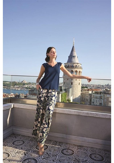Majeur Kadın Yaprak Desenli Ve Dantelli 3 Lü Pijama Takımı Lacivert