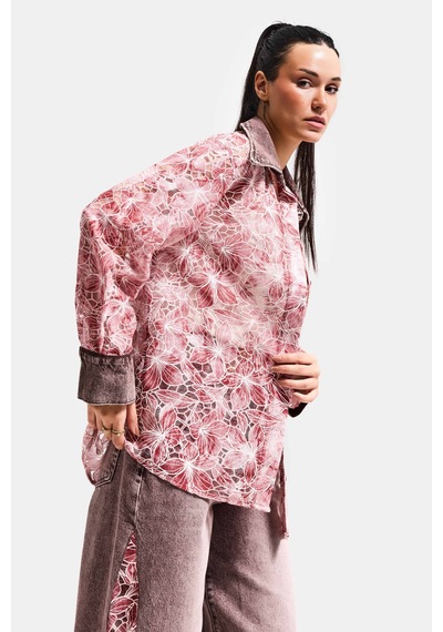it's basic Kadın Pembe 4s6-157 Oversize Özel Tasarım Dantel Ve Gül Detaylı Denim Yakalı Gömlek Ceket it's basic Kadın Pembe 4s6-157 Oversize Özel Tasarım Dantel Ve Gül Detaylı Denim Yakalı Gömlek Ceket