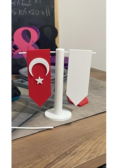 Bezos Masaüstü Standlı Türk Bayrağı Dekoru Ofis Ve Masa Süsü Pro Çok Renkli