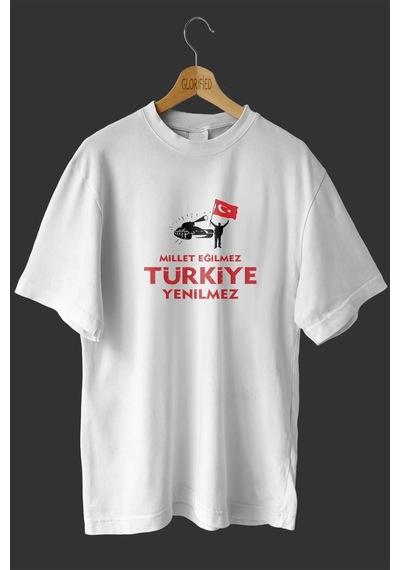 Noıssey -wed 15 Temmuz Bu Millet Eğilmez Tasarım Baskılı Oversize T-shirt Tişört Beyaz