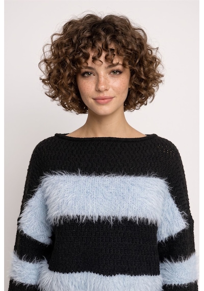 Neden Tekstil Kadın Premium Sakallı İplik Detaylı Çizgili Crop Triko Kazak - Siyah-mavi Neden Tekstil Kadın Premium Sakallı İplik Detaylı Çizgili Crop Triko Kazak - Siyah-mavi