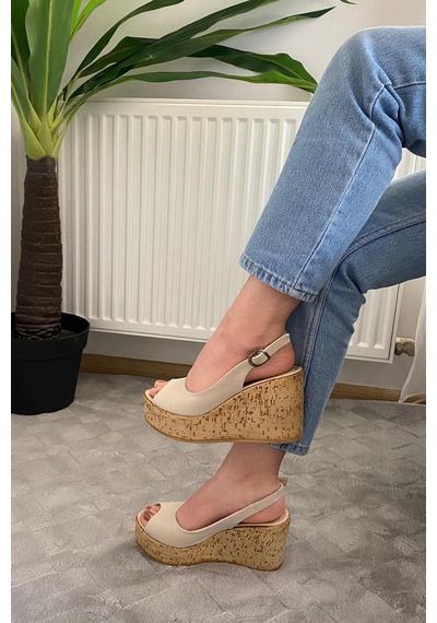 Asmi Shoes Kadın Fenni 10 Cm Dolgu Topuklu Mantar Taban Ayakkabı Krem Krem