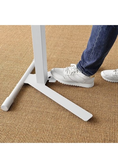 Ikea Mıttzon Yüksekliği Ayarlanabilen Çalışma Masası, Beyaz, 66x50 Cm Ikea Mıttzon Yüksekliği Ayarlanabilen Çalışma Masası, Beyaz, 66x50 Cm