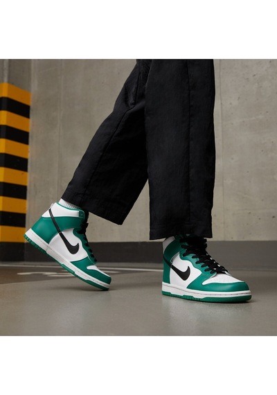 Nike Dunk High Celtics Genç Ve Kadın Deri Yüksek Bilekli Yeşil Dar Kalıp 1 Beden Büyük Alınız Dr0527 300 Yeşil
