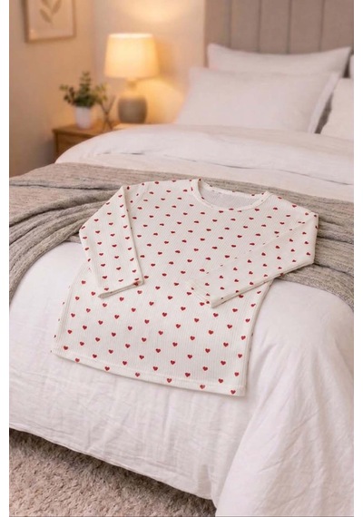 Kadın Pamuklu Desenli Kaşkorse Pijama Takımı Kırmızı Kalpli