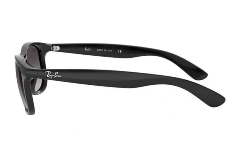 Ray-Ban Rb4202 6018g Güneş Gözlüğü Siyah