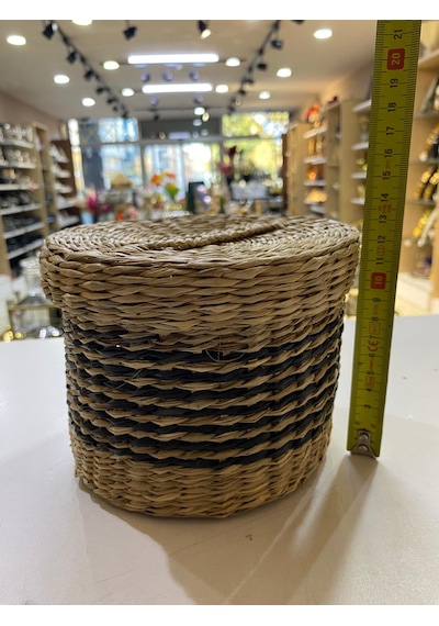 Kapaklı Hasır Sepet Orta Boy 12,5 X 17 Cm Bej