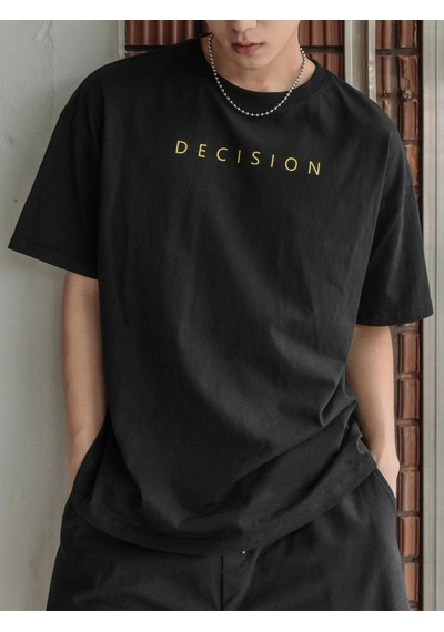 Unisex Siyah Oversiz Decision Baskılı Örme T-shirt Siyah Unisex Siyah Oversiz Decision Baskılı Örme T-shirt Siyah