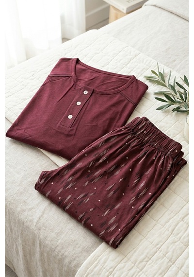 Aura Collections Kadın Pamuklu Uzun Kollu Üç Düğmeli Biyeli Soft Örme Pijama Takımı Bordo