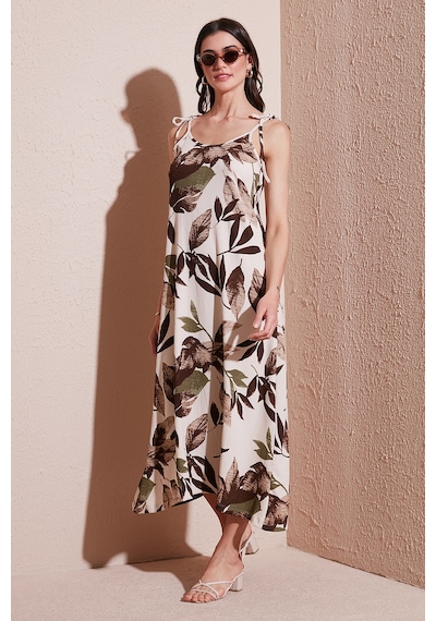 Lela Desenli Oversize Fit Bağlamalı Ip Askılı Yuvarlak Yaka Midi Boy Bayan Elbise 5869022 Camel