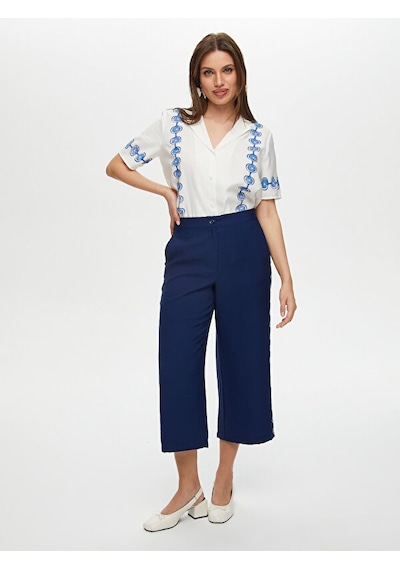 Faik Sönmez Yanları Nazar Boncuğu Baskılı Wide Leg Fit Viskonlu Caprı S25cpr003 Us25cpr00320 Lacivert Faik Sönmez Yanları Nazar Boncuğu Baskılı Wide Leg Fit Viskonlu Caprı S25cpr003 Us25cpr00320 Lacivert