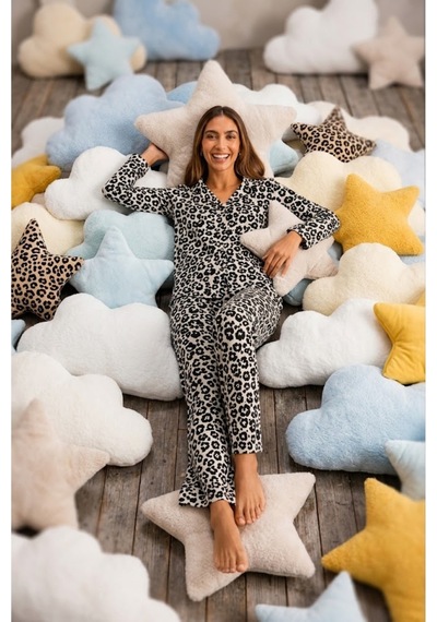 Kadın Önden Düğmeli Uzun Kollu Alt Üst Leopar Pijama Takımı