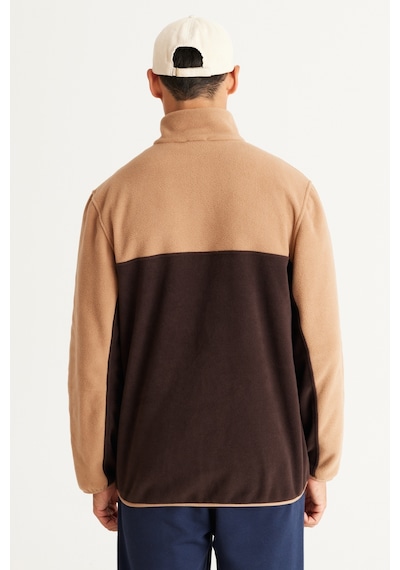 AC&Co / Altınyıldız Classics Erkek Sutlu Kahve-kahve Anti-pilling Tüylenme Yapmayan Standart Fit Bato Yaka İçi Polarlı Çift Renk Polar Sweatshirt Sütlü Kahverengi AC&Co / Altınyıldız Classics Erkek Sutlu Kahve-kahve Anti-pilling Tüylenme Yapmayan Standart Fit Bato Yaka İçi Polarlı Çift Renk Polar Sweatshirt Sütlü Kahverengi