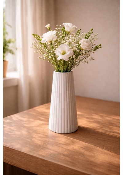 Modern Beyaz Vazo Güne Sade Bir Başlangıç 17.8 7.7 Cm