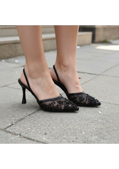 Lebibe Shoes Meggıe Kadın Siyah Sivri Burun 7 Cm Topuklu Tül Üzerine İnci İşlemeli Slingback Ayakkabı