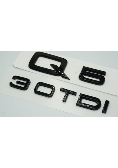 Audi Q5 30 TDi Parlak Siyah ABS 3M 3D Bagaj Yazı Logo Ürü