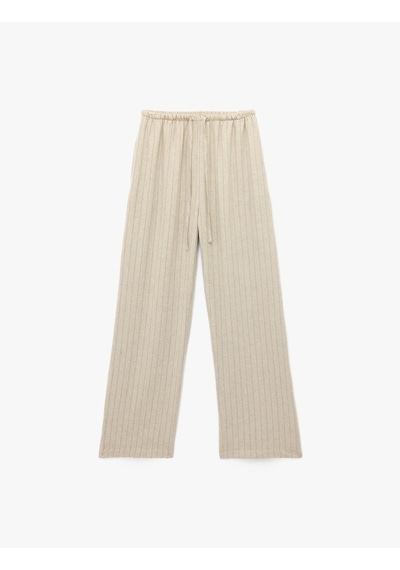 Koton Beli Bağcıklı Keten Karışımlı Rahat Kalıp Çizgili Geniş Paça Pantolon Bej Çizgili 5sal40049ıw Ekru Çizgili Ekru Koton Beli Bağcıklı Keten Karışımlı Rahat Kalıp Çizgili Geniş Paça Pantolon Bej Çizgili 5sal40049ıw Ekru Çizgili Ekru
