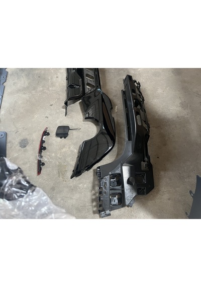Otolas Bmw G20 Arka Tampon Ve Difüzör Seti M-tech