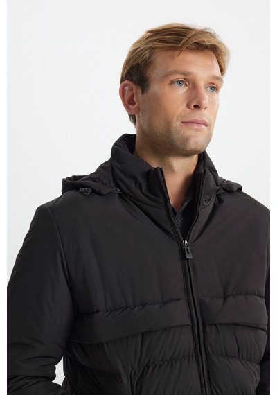 AC&Co / Altınyıldız Classics Erkek Sıyah Standart Fit Normal Kesim Çıkma Kapüşon Dik Yaka Yan Cepli Mont Siyah AC&Co / Altınyıldız Classics Erkek Sıyah Standart Fit Normal Kesim Çıkma Kapüşon Dik Yaka Yan Cepli Mont Siyah