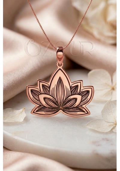 925 Ayar Gümüş Lotus Çiçeği Kolye Rose Gold