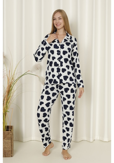 Wordex Mirano 9508 Kalpli Milan Yumuşak Kumaş Boydan Düğmeli Kadın Pijama Takımı Beyaz-lacivert Wordex Mirano 9508 Kalpli Milan Yumuşak Kumaş Boydan Düğmeli Kadın Pijama Takımı Beyaz-lacivert