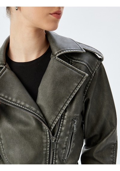 Koton Kemerli Fermuarlı Eskitilmiş Görünümlü Oversize Biker Suni Deri Ceket Gri 5sak20013ew Gri Koton Kemerli Fermuarlı Eskitilmiş Görünümlü Oversize Biker Suni Deri Ceket Gri 5sak20013ew Gri