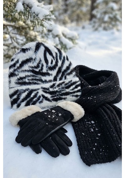 Ritagarcia Kadın Zebra Desenli Yumoş Peluş Bere Yumuşak Dokulu Katlamalı Kışlık Kar Beresi Beyaz