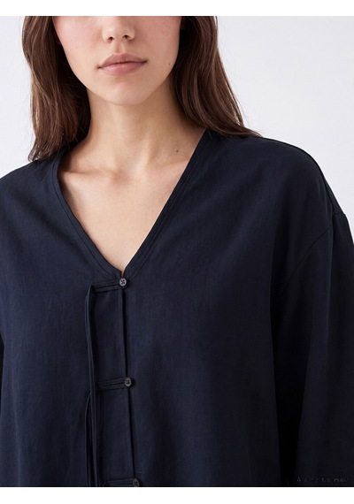 Lcw Modest Lacivert Süslü Düğmeli Oversize Kadın Kimono