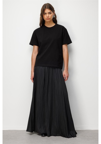 Mizalle Basic Düz Suprem Siyah T-shirt