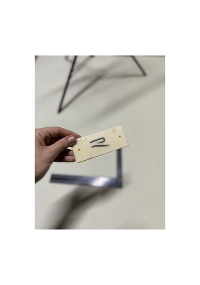 Volkswagen Taigo Yeni Nesil R Bagaj Arması Küçük Boy Krom 2.1x4.5 Cm