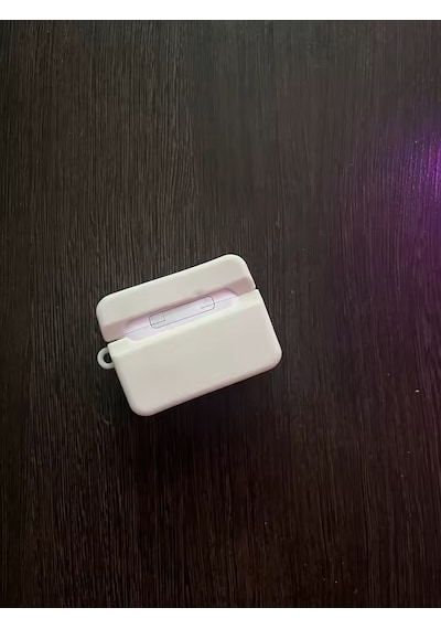 Apple Uyumlu AirPods Pro 3 2025 Kulaklık Melek Figürlü Silikon Kılıf + Kanca Krem