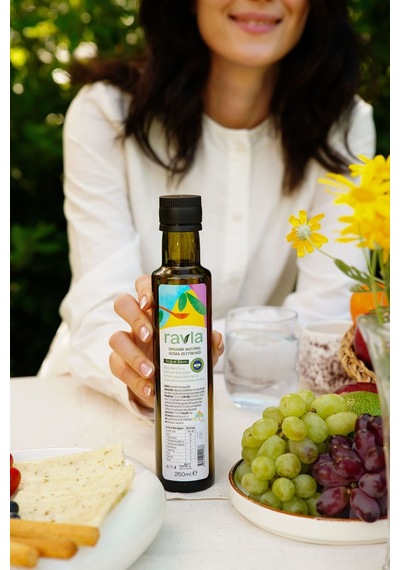 Ravla Organik Zeytinyağı 250ml Bebek Ve Çocuklara Özel Sofralık Seri