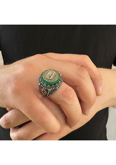 Takılingo 925 Ayar Gümüş Yeşil Kehribar Taşlı Hasbiallah Yazılı Erkek Yüzük Gümüş