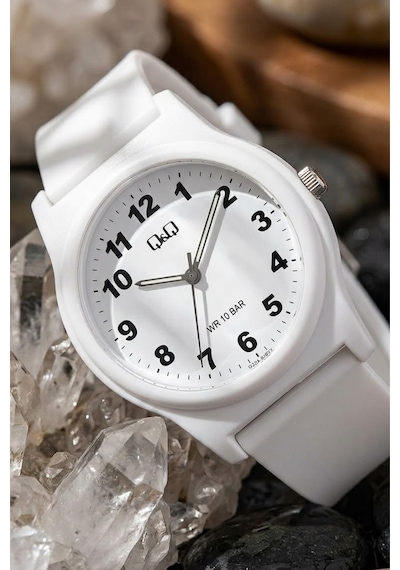 Q&q G22a016vy Beyaz Bold Rakamlı Silikon Kordonlu 38 Mm Su Geçirmez Unisex Kol Saati