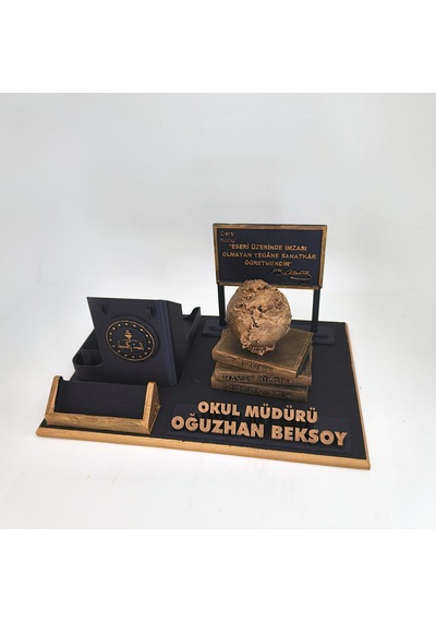 Kişiye Özel Okul Müdürü Masa İsimliği Ve Kartvizitlik Gold - Siyah