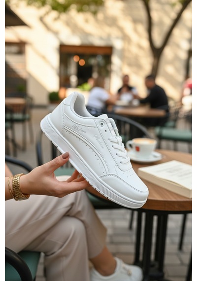 Enoch Kadın Düz Tabanlı Hafif Sneaker Rahat Günlük Spor Ayakkabısı Beyaz