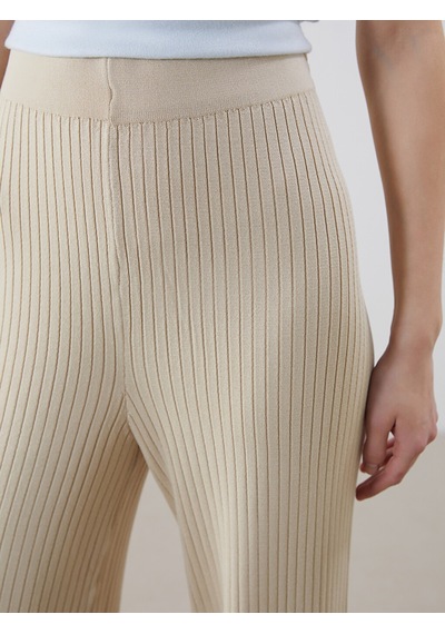 Lcwaıkıkı Classic Bej Beli Lastikli Dokulu Kadın Triko Pantolon