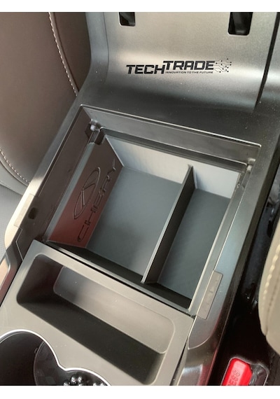 Chery Tiggo 7 Pro Kolçak Organizer-2 Bölmeli Chery Yazılı Avantgarde Modellere Uyumlu Değildir
