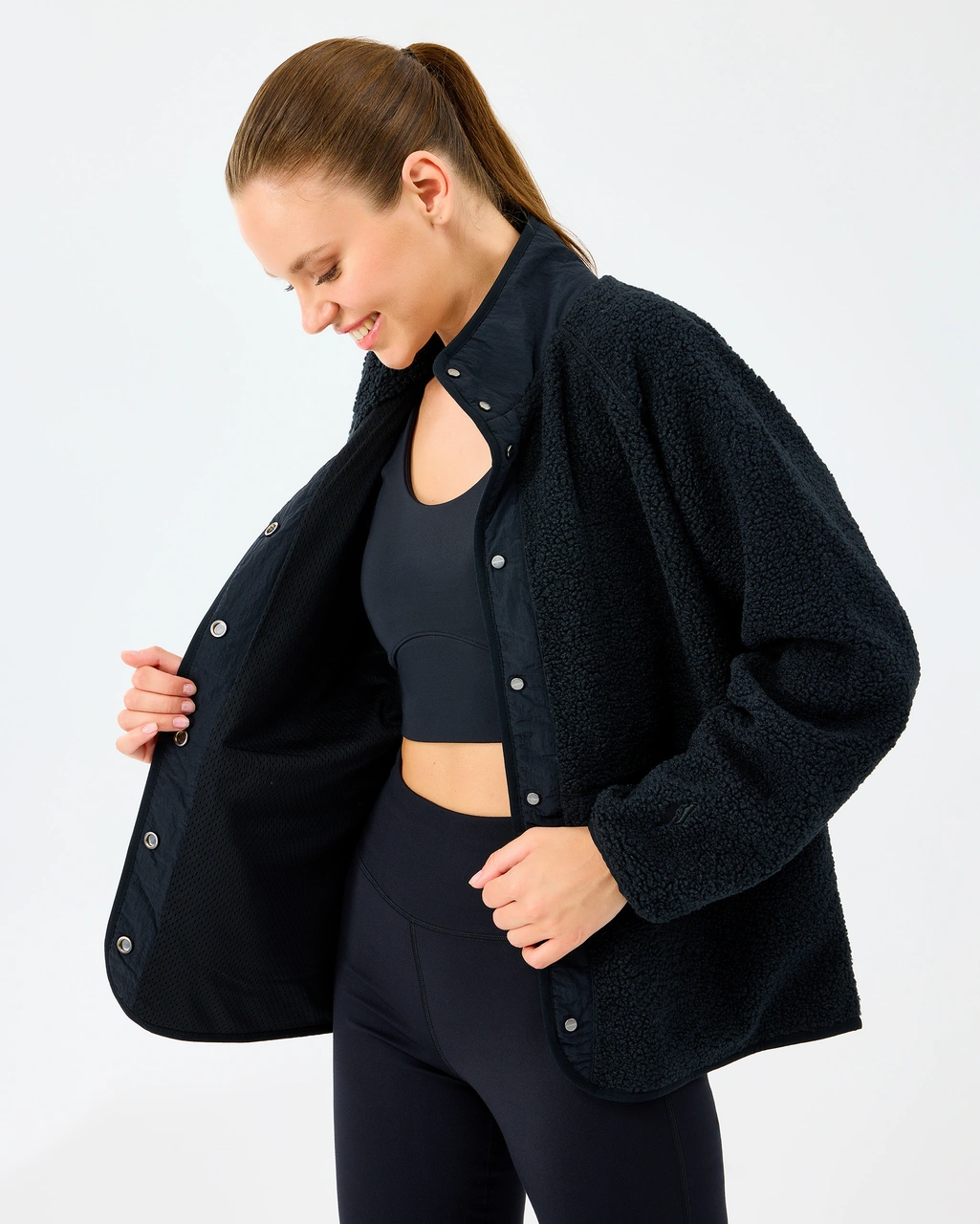 Skechers W Woven Detailed Pull Over Sherpa Kadın Siyah Mont S2520218-3817 Siyah