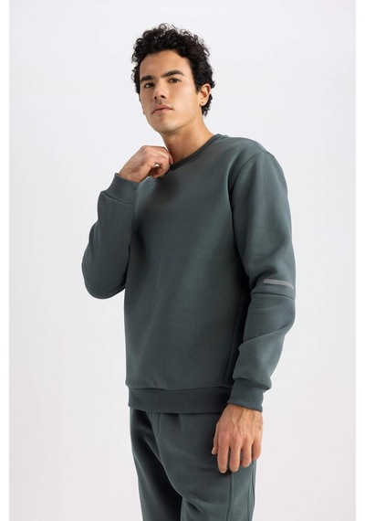Defacto Defactofit Standart Fit Bisiklet Yaka Basic Düz Reflektör Kalın Sweatshirt Y4531az23augn1019 Yeşil