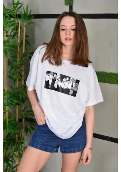 Unisex Salaş Stil Yumuşak Tuşeli Beyaz Pamuklu Oversize Grafik Ti