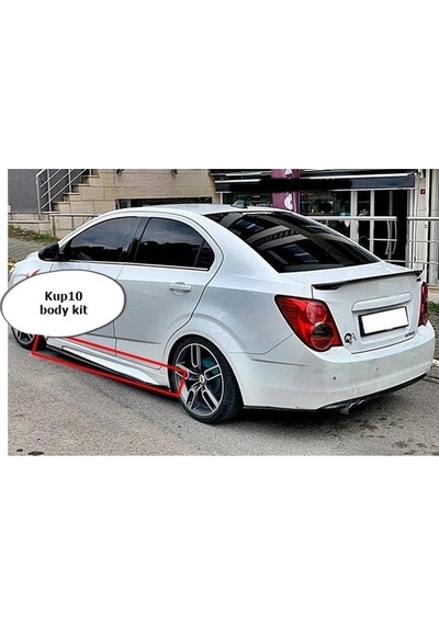 Chevrolet Aveo Yan Marşpiyel Takımı -- Plastik